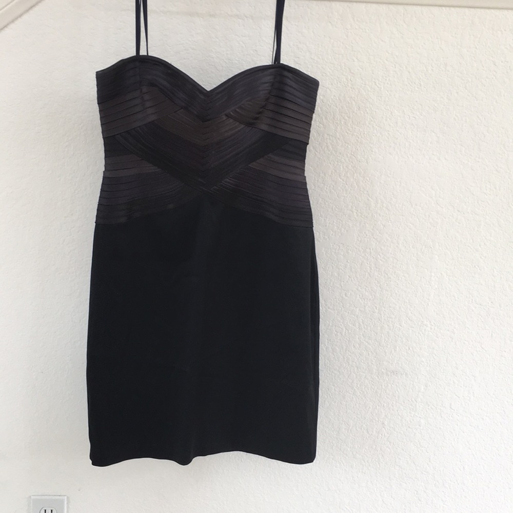 🌸🌸BEAUTIFUL DRESS BCBGMAXAZRIA🌸🌸